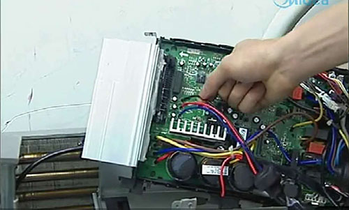 泰兴美的空调电话是多少